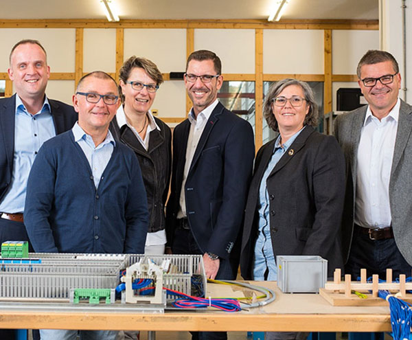 Kiste-mit-LM-ohne-Logo-copie-1 